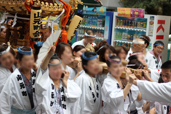 2015年祭礼 御神輿練り2の画像