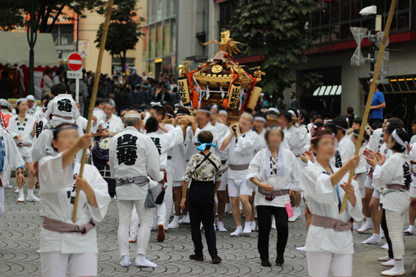 2015年祭礼 御神輿練り6の画像
