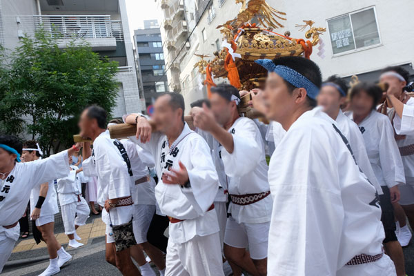 2018年祭礼 御神輿練りの画像