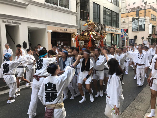 2018年祭礼 御神輿練りの画像