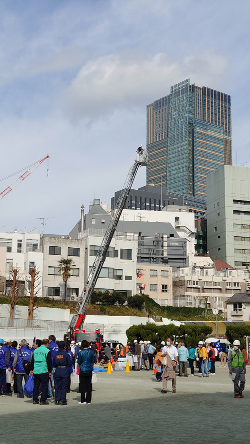 2022年防災訓練 はしご車の画像